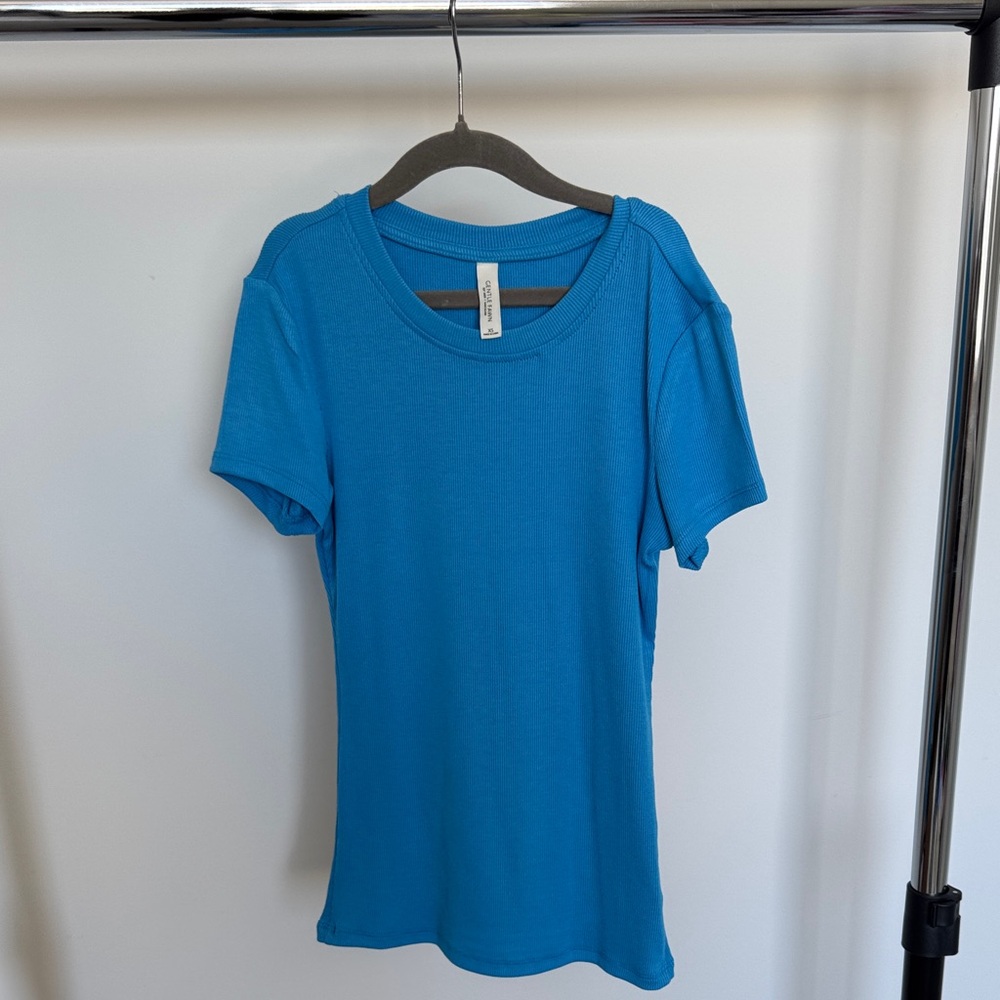 Gentle Fawn Vibrant Blue Short Sleeve Tee Size XS new!